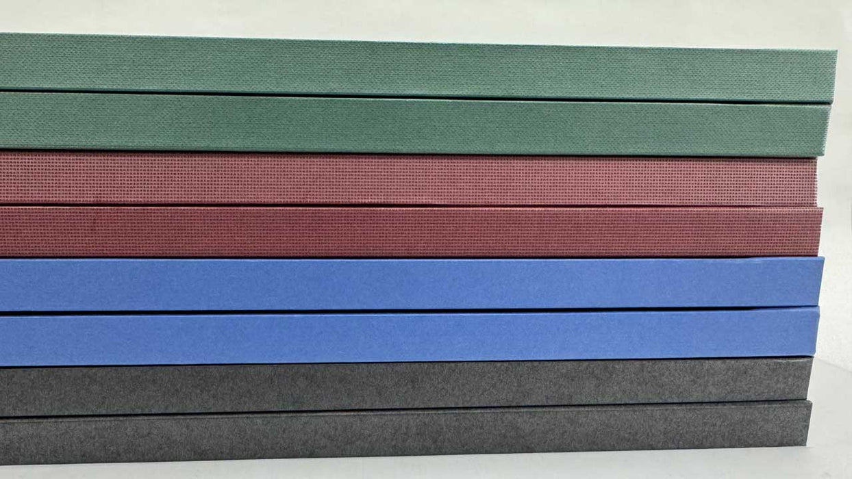 Four colours of cover for case-bound sketchbooks